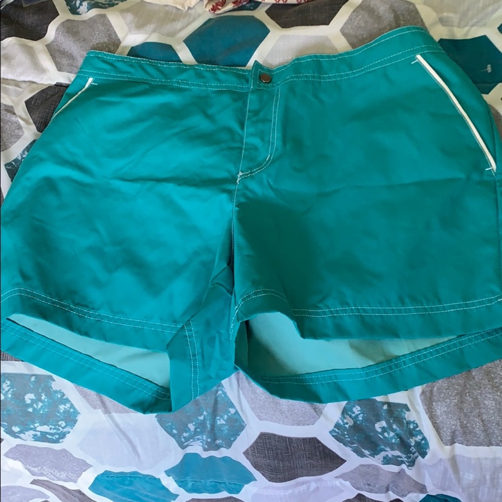 Shorts - Picture 1 of 2